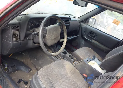 2000 Jeep Cherokee Sport из США, поврежденный, VIN 1J4FF48S1YL250096